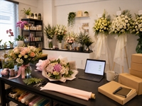 profitable online florist with - 1